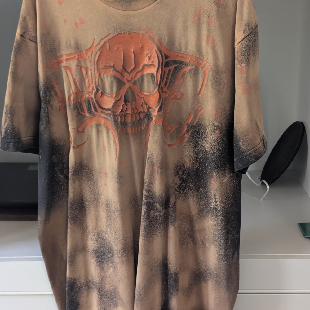 Dussault Skull Graphic Tee